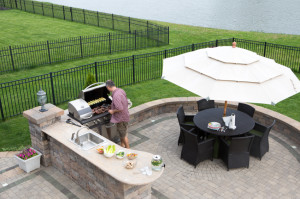 outdoor kitchen