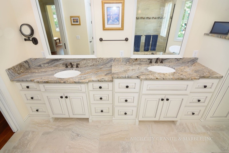 Bathroom Countertops Quartz Granite, What Is The Best Countertop To Use In A Bathroom