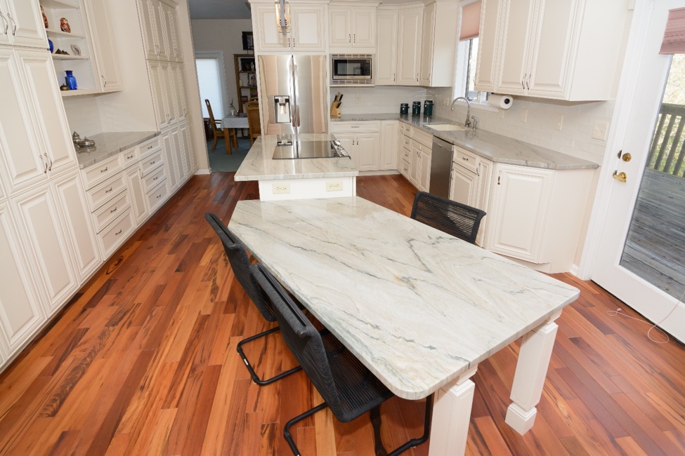 Quartzite Countertops For St Louis Area Homeowners Arch City Granite