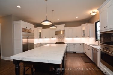 Quartz Countertops with two tone kitchen cabinets in the st. louis area
