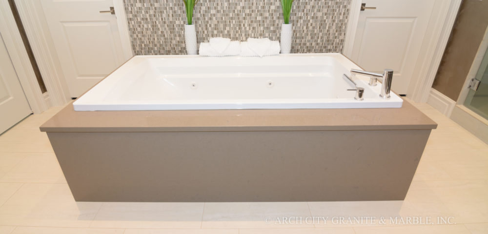 Stone bathtub surround