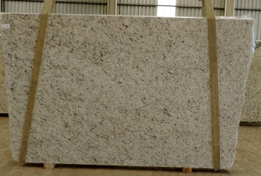 Giallo Ornamental